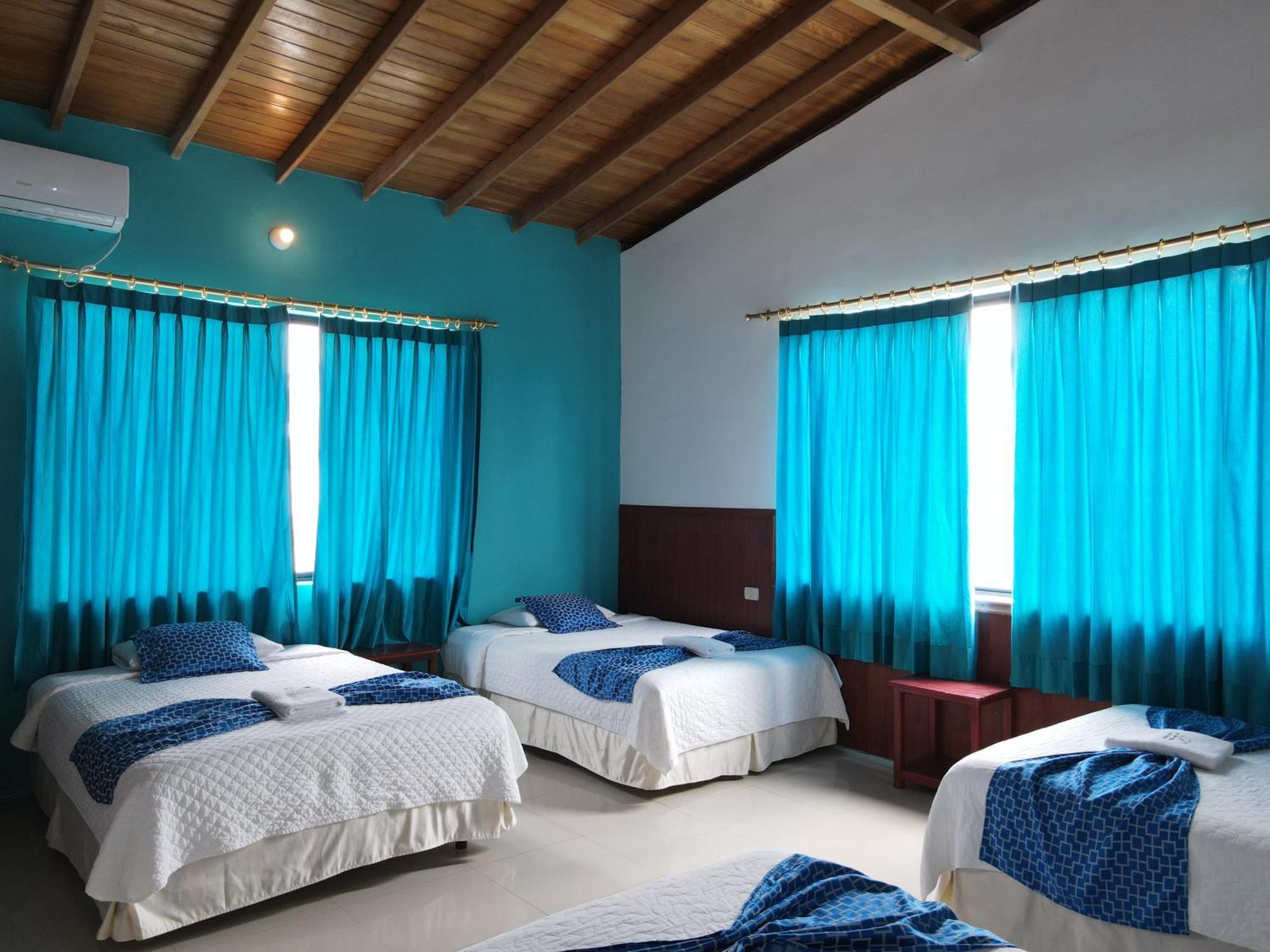 Hotel La Gran Tortuga - ᯤ Starlink Puerto Villamil Zewnętrze zdjęcie