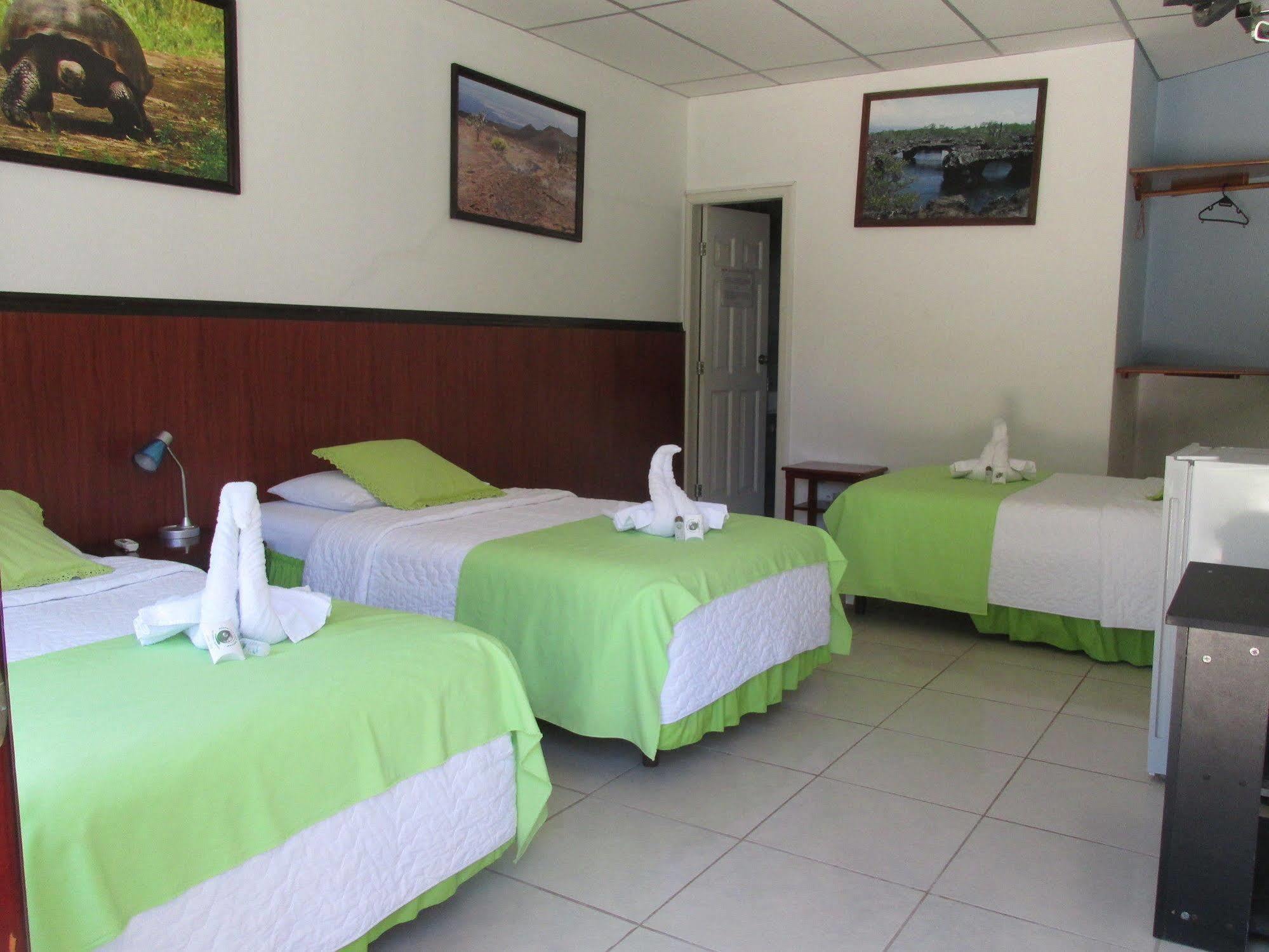 Hotel La Gran Tortuga - ᯤ Starlink Puerto Villamil Zewnętrze zdjęcie